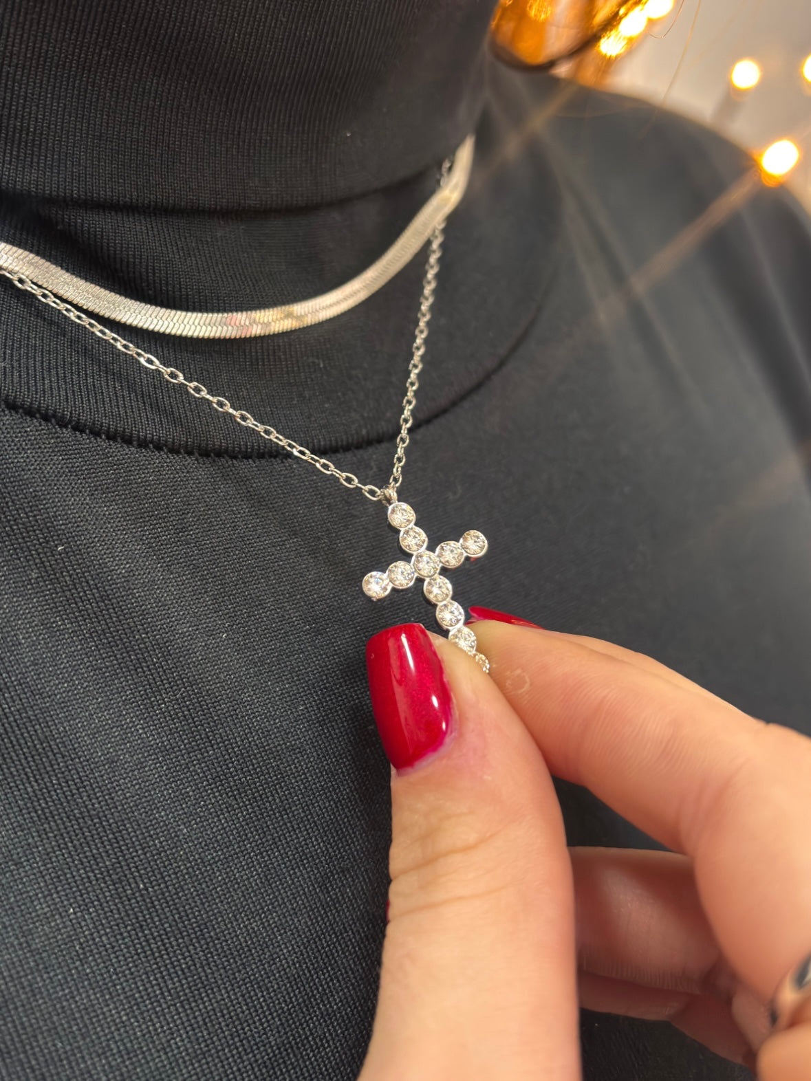 Colar Shiny Cross Prateado