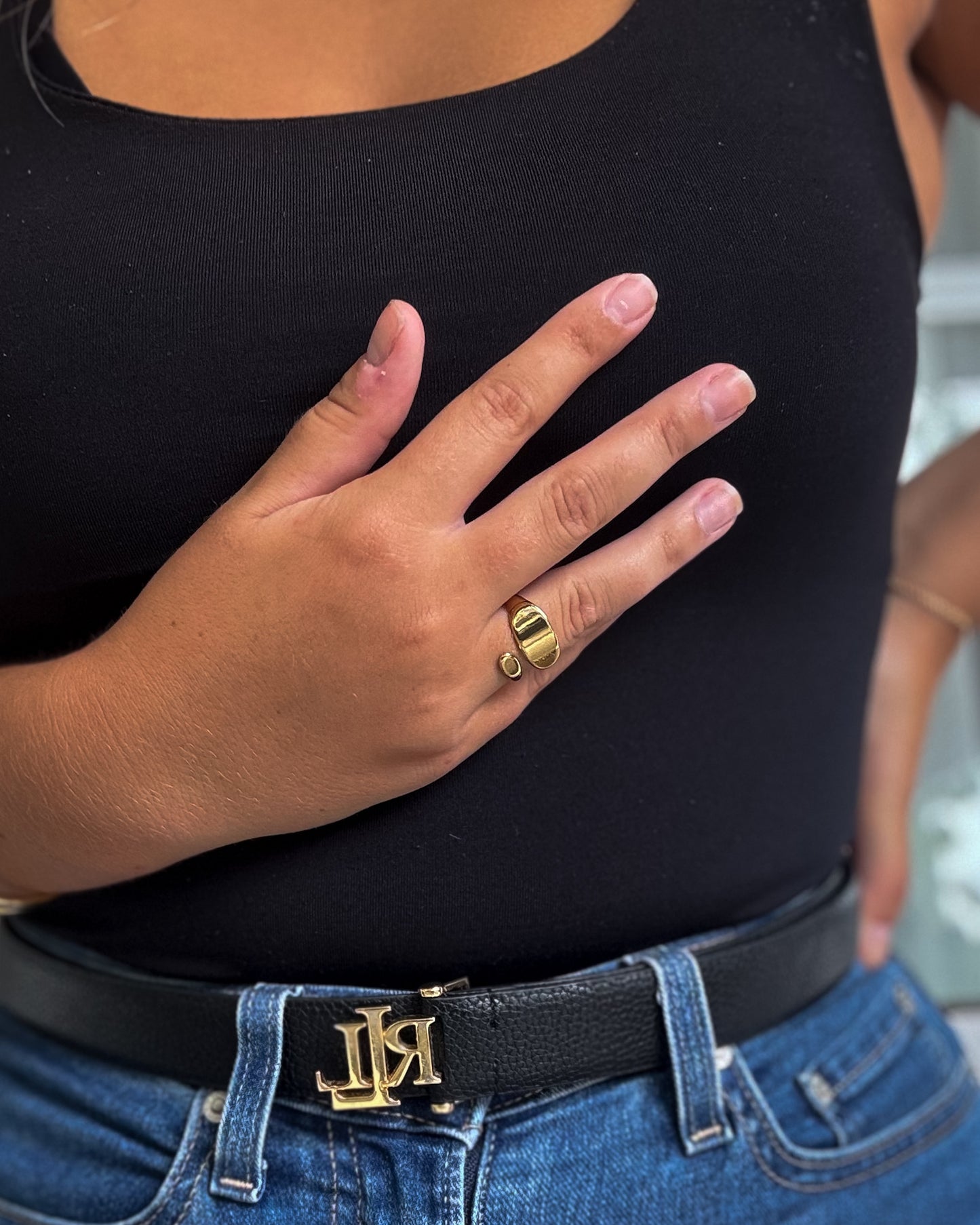 Anel Moderno Ajustável | Dourado | Aço Inoxidável