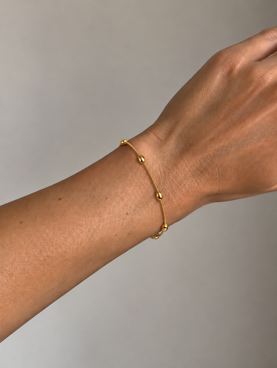 Pulseira Contas Dourado ou Prateado