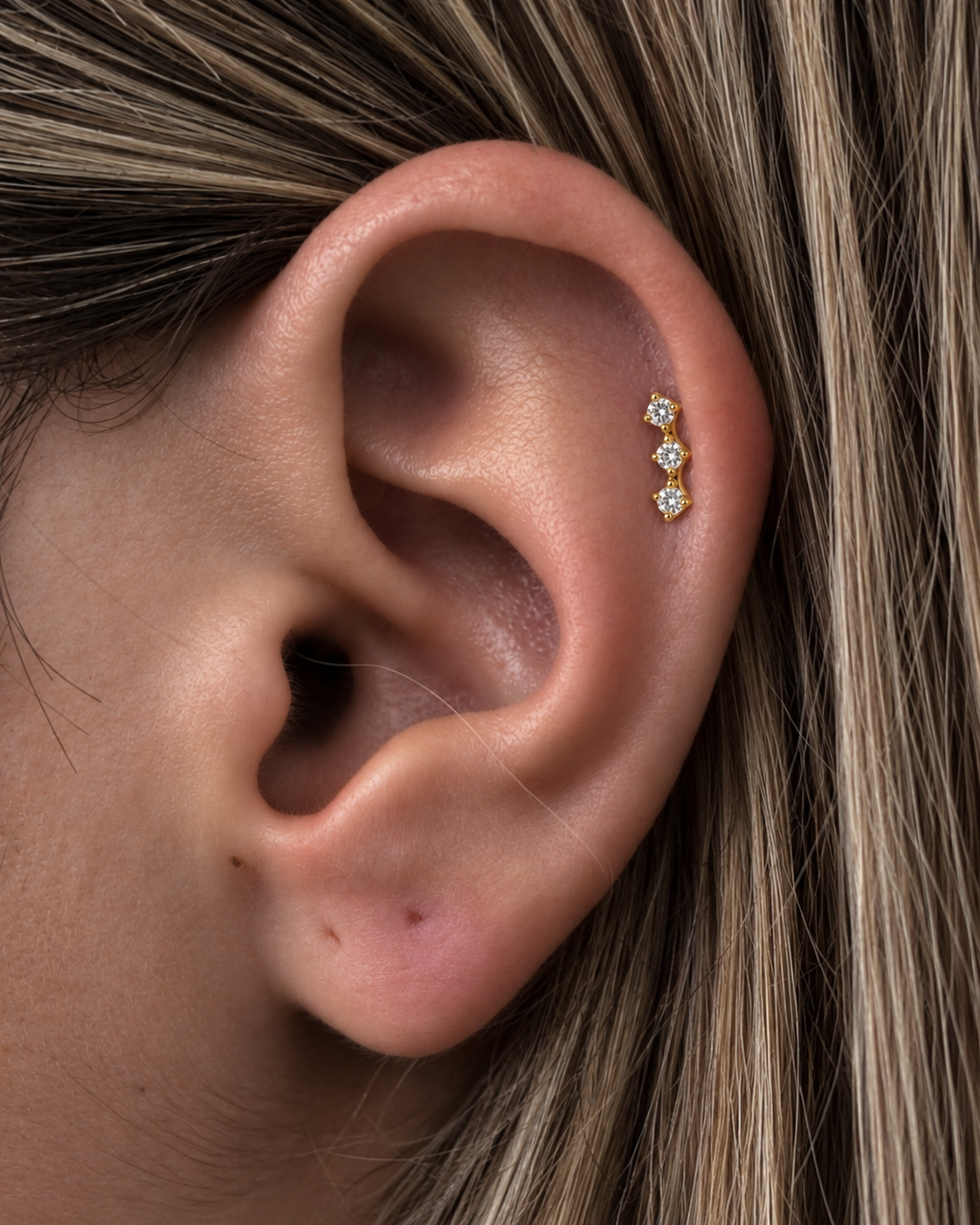 Piercing 3 Brilhantes Dourado ou Prateado