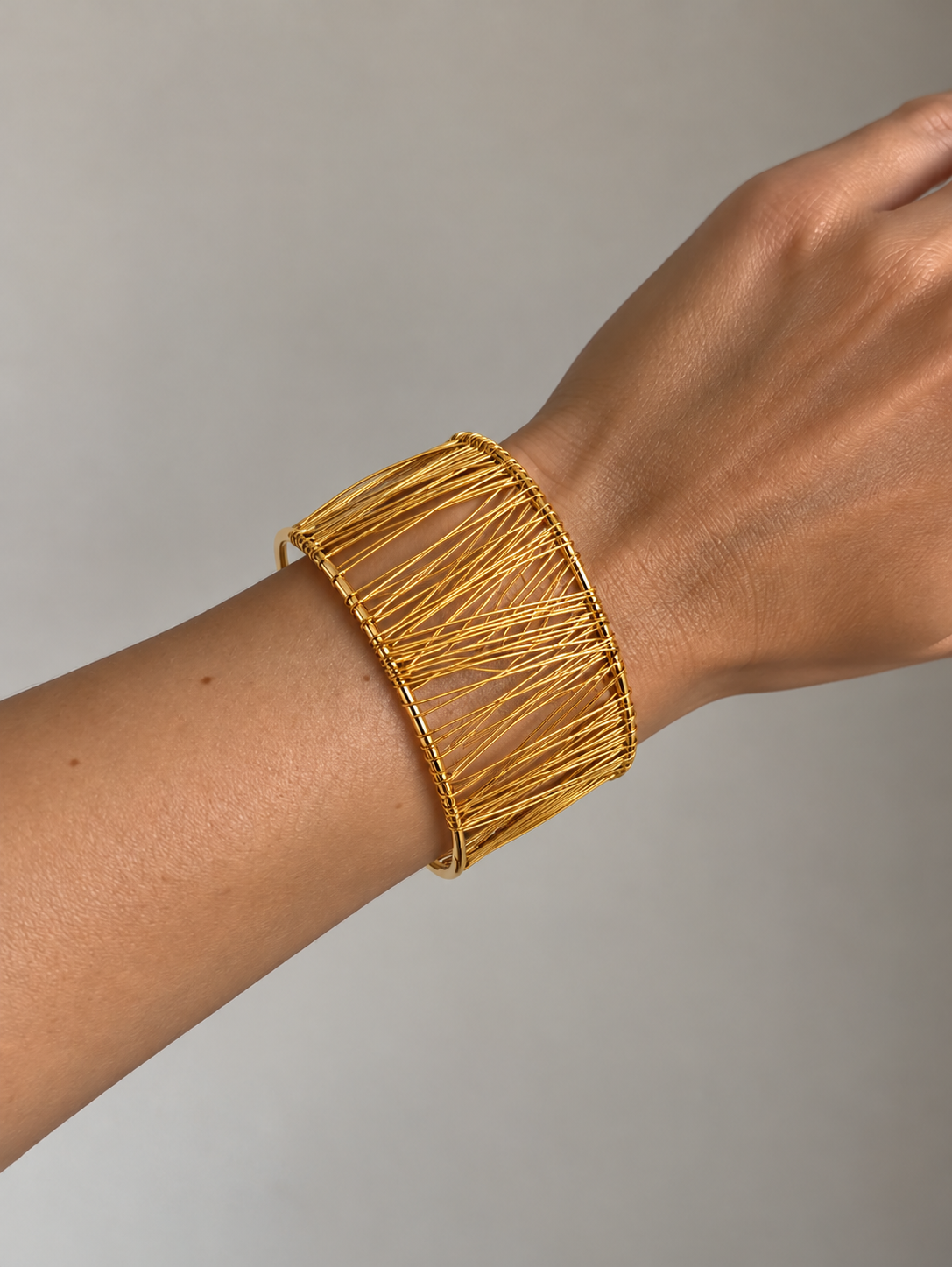 Pulseira Rígida Arame Dourado ou Prateado