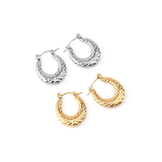 Brincos Trabalhado Dourado ou Prateado