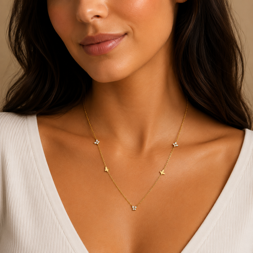 Colar Mini Borboletas Dourado ou Prateado