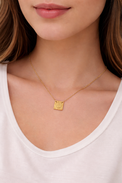 Escapulário Dourado