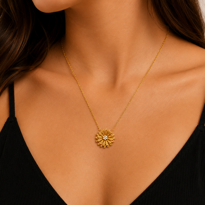 Colar Flor Dourado ou Prateado