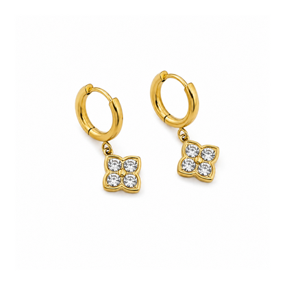 Brincos Argolas Mini Trevo Dourado ou Prateado
