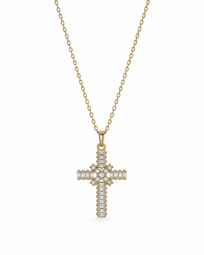 Colar Cruz Brilhantes Dourado ou Prateado