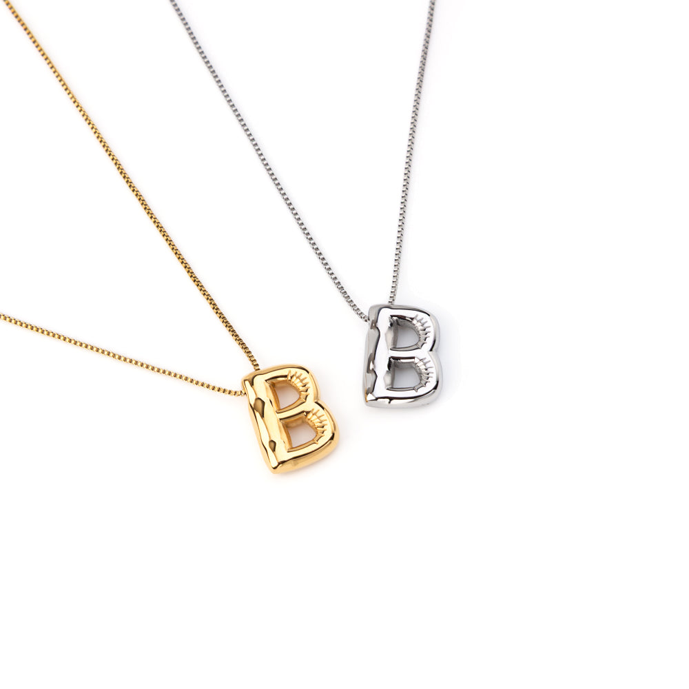 colar inicial bubble dourado aço inox 316l
Colar com letra B
colar inicial bubble prateado aço inoxidável