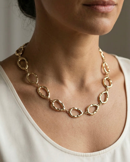 Colar Elos Trabalhados Dourado ou Prateado