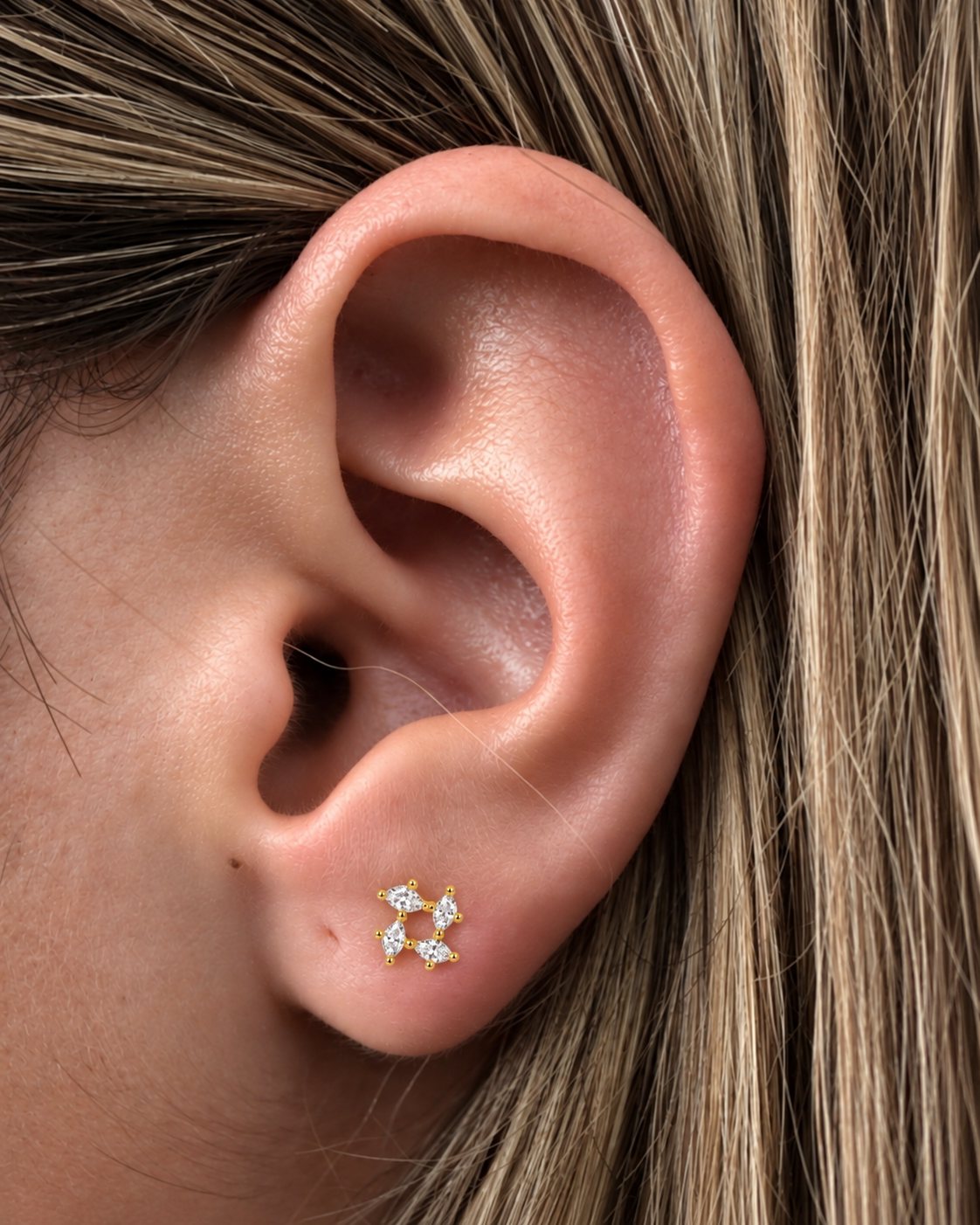 Piercing # Brilhantes Dourado ou Prateado