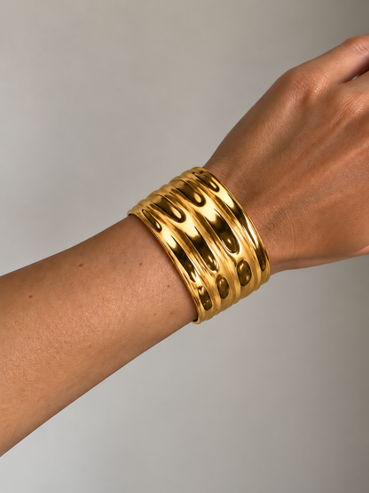 Pulseira Rígida Irregular Dourado ou Prateado