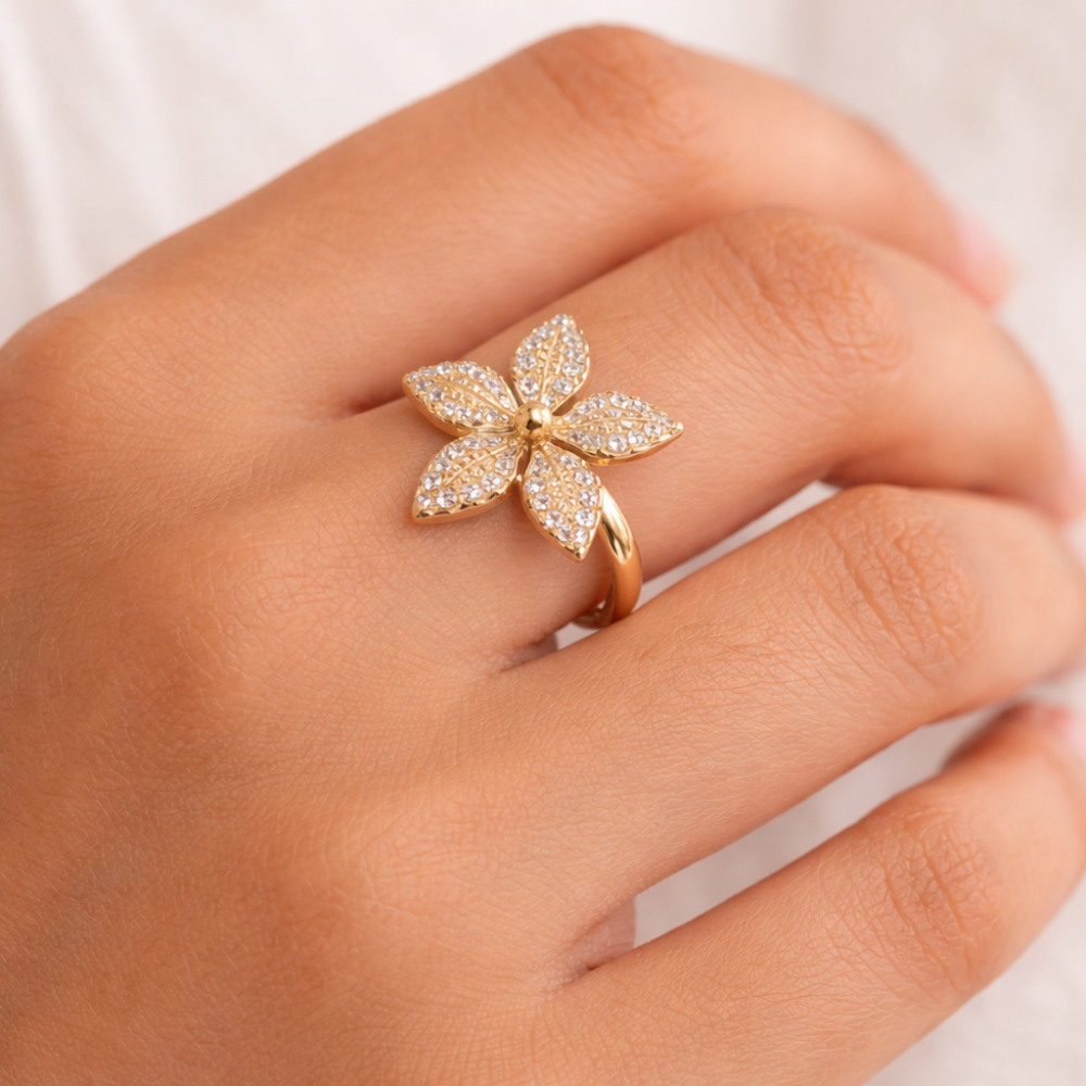 Anel Ajustável Flor Brilhos Dourado ou Prateado