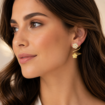 Brincos Espiral Trevos Dourado ou Prateado